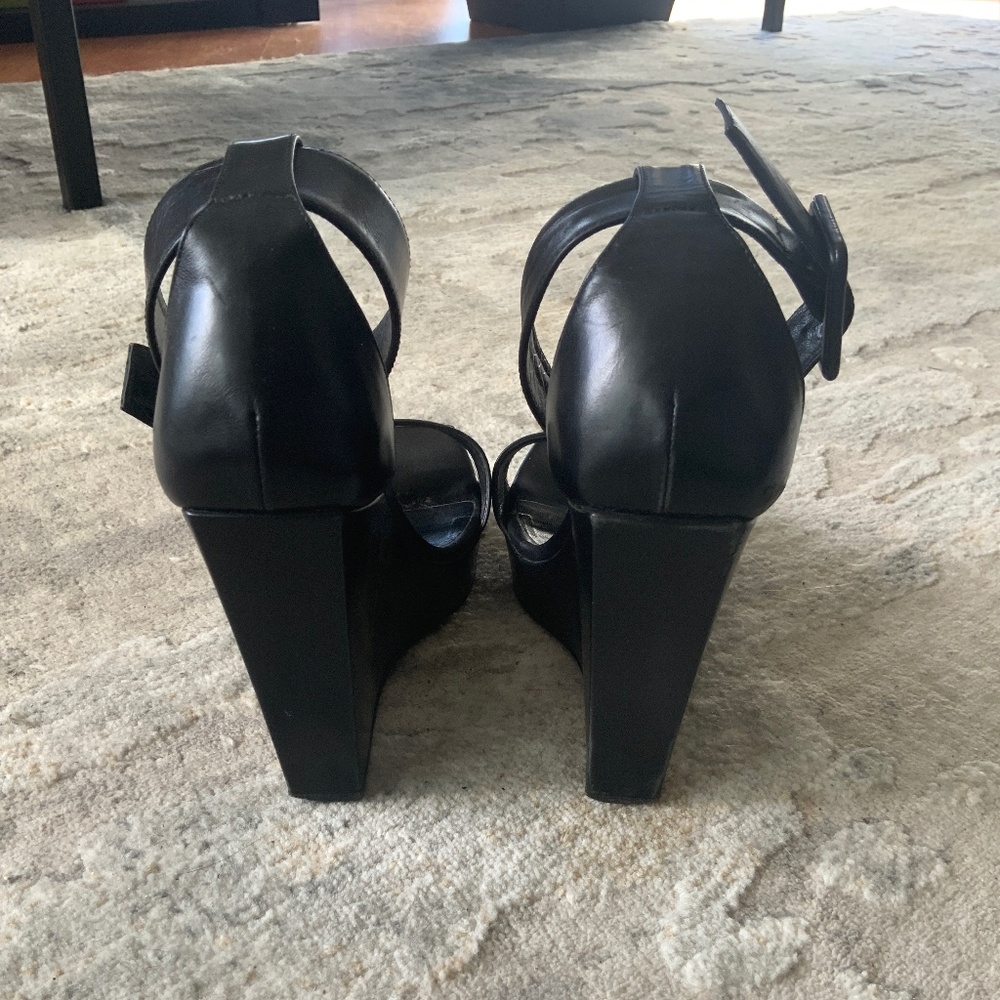 SAINT LAURENT, WEDGE ANKLE STRAP SANDALS - Picture 3 of 7